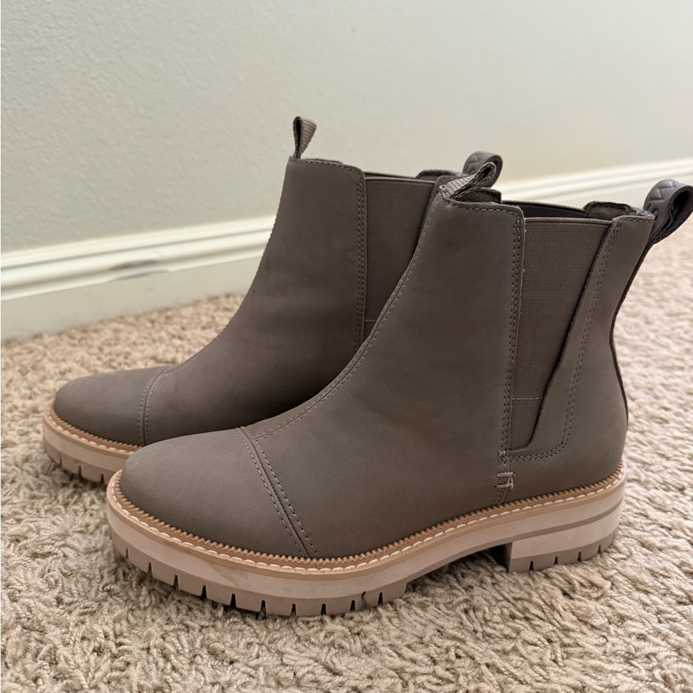 Toms Taupe Chelsea Lug Booties with Tan Sole